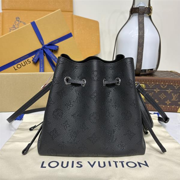 2026124175355159 570